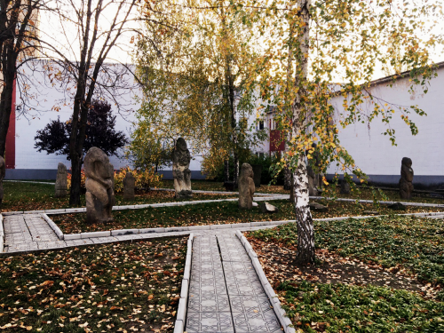лу8.png